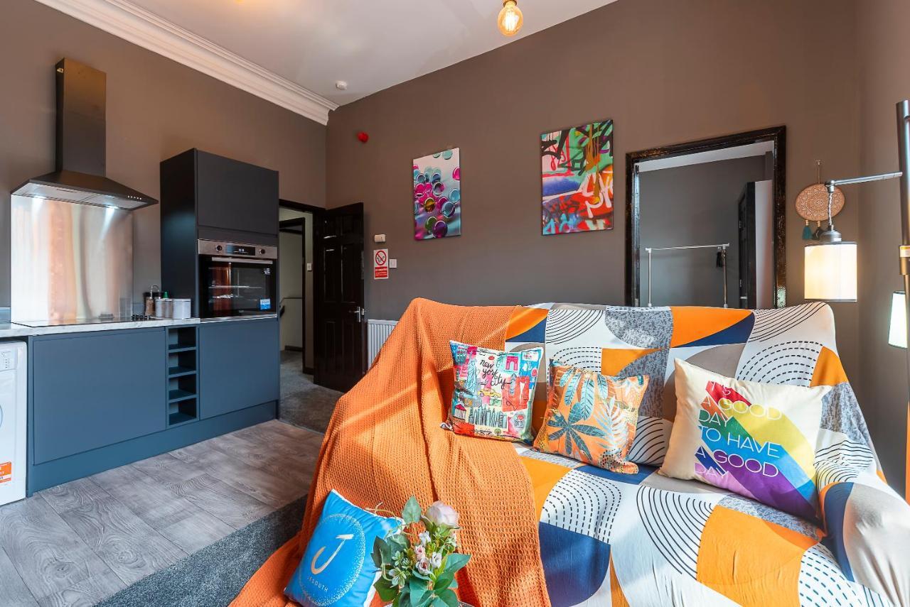 Art-Filled Bohemian 1 Bedroom Apt 2 Beds Colourful Praise Inn Apartment Kingston upon Hull Zewnętrze zdjęcie